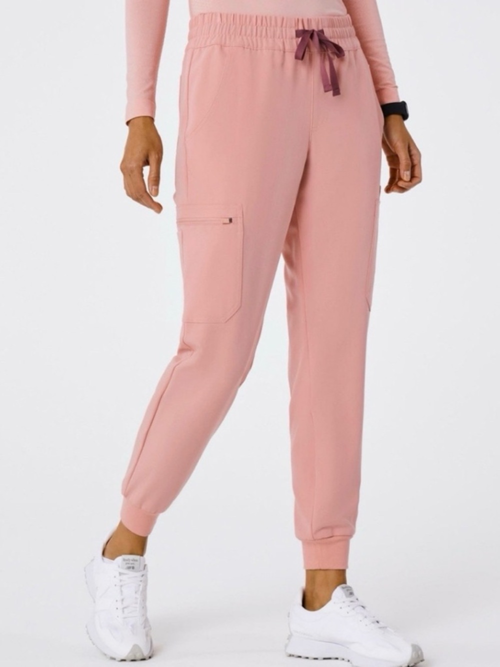 FIGS Women’s Relaxed Uman Jogger in Pink Sand
